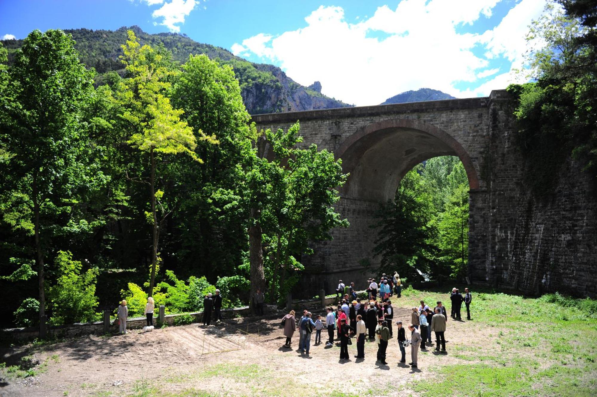 Le Prieure Hotell Saint-Dalmas-de-Tende Exteriör bild