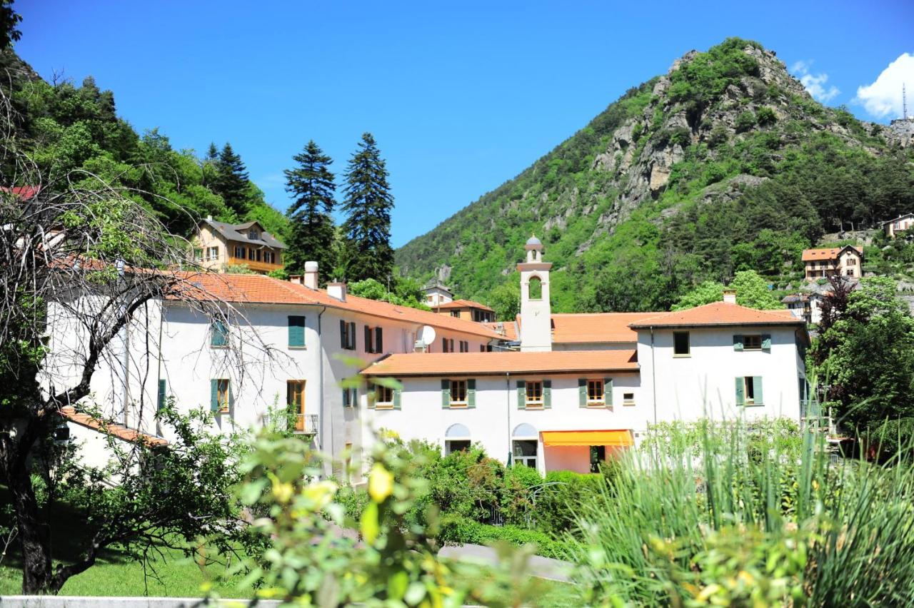 Le Prieure Hotell Saint-Dalmas-de-Tende Exteriör bild